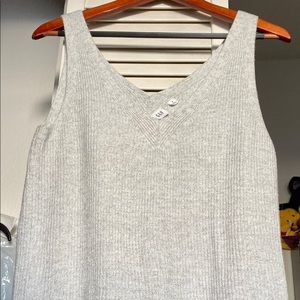 Gap Grey Ribbed V-Neck Sweater Tank, Small